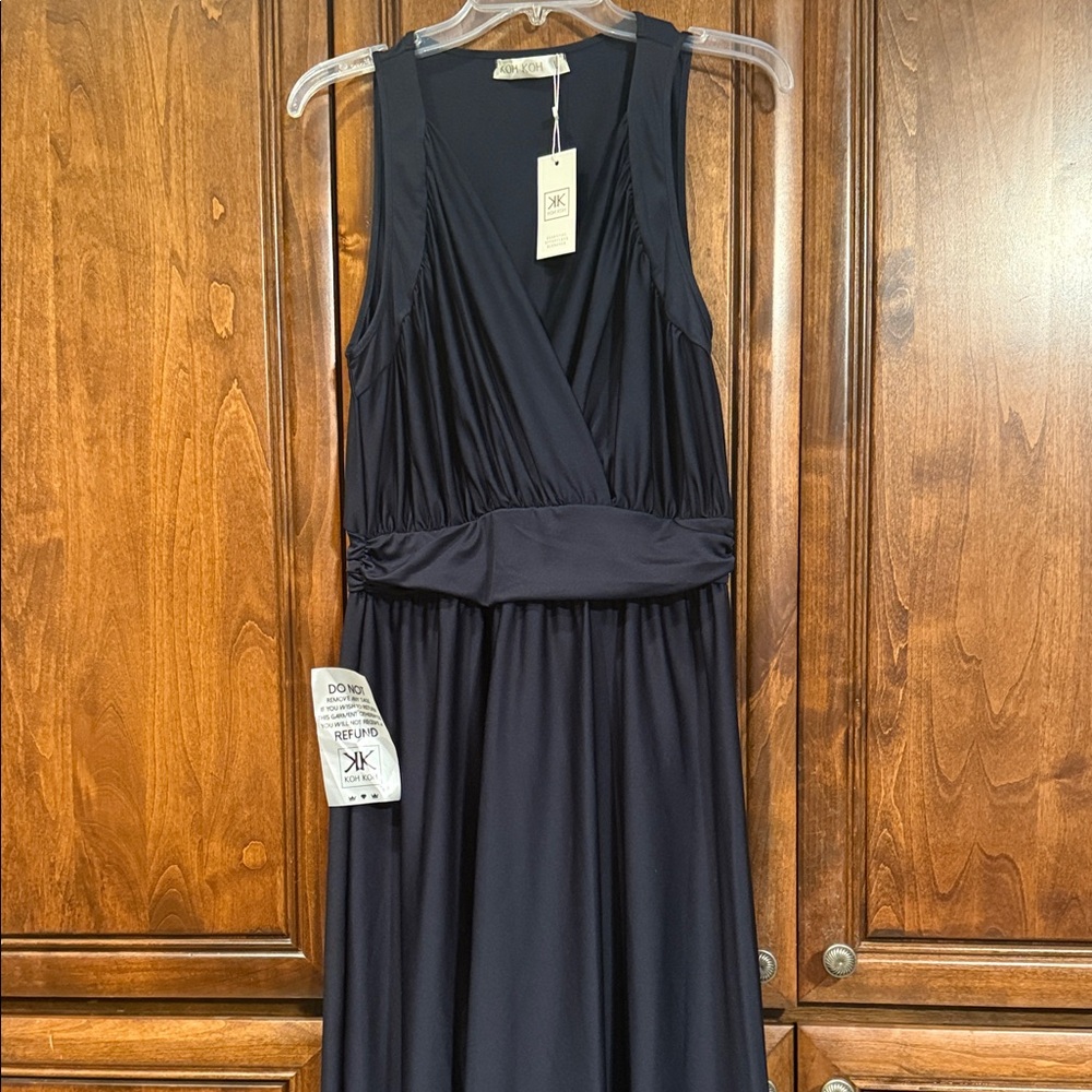 Elegant Black Koh Koh Sleeveless Maxi Dress